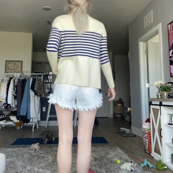 Striped cream cashmere sweater - Picture 2 of 3